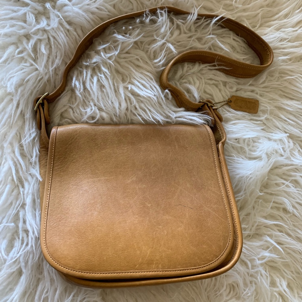 Vintage Coach Genuine Leather Crossbody bag